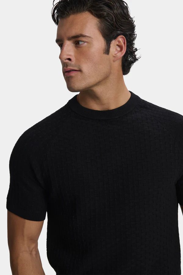 THE CAVO BLACK T-SHIRT