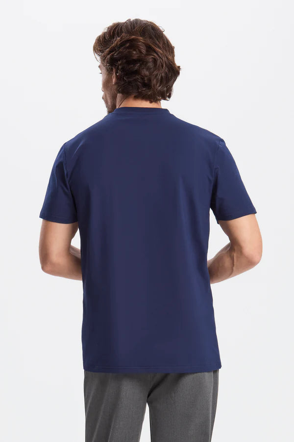 THE REGULAR NAVY BLUE T-SHIRT