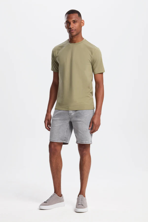 THE REGULAR ARMY GREEN T-SHIRT